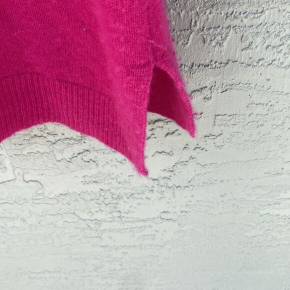 Peck & Peck  Sz S Pink 100% Pure Cashmere Sweater V Neck - Picture 5 of 7
